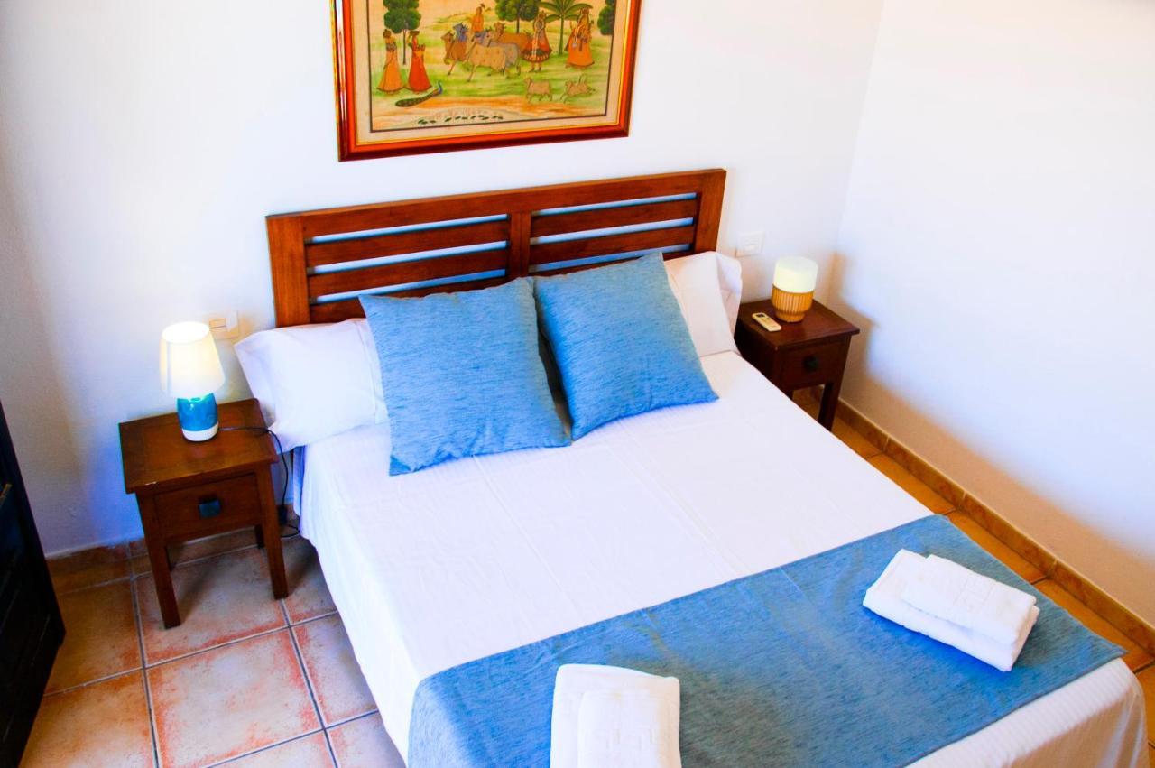 Villa Calamares With Heated Pool And Air Conditioning ปลายาบลังกา ภายนอก รูปภาพ
